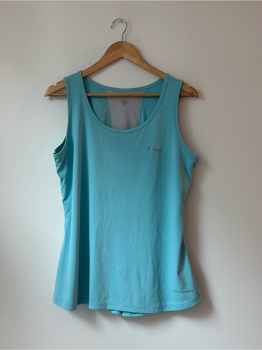 Columbia PFG Womens XL Aqua Blue Omni-Freeze Cooling Mesh Back Tank Top⁠